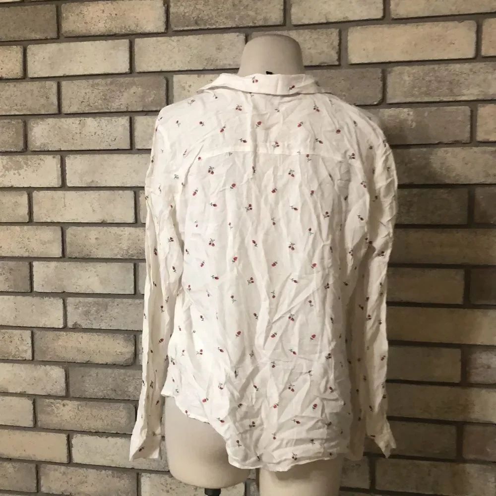 3for $20 blouse - Picture 2 of 3